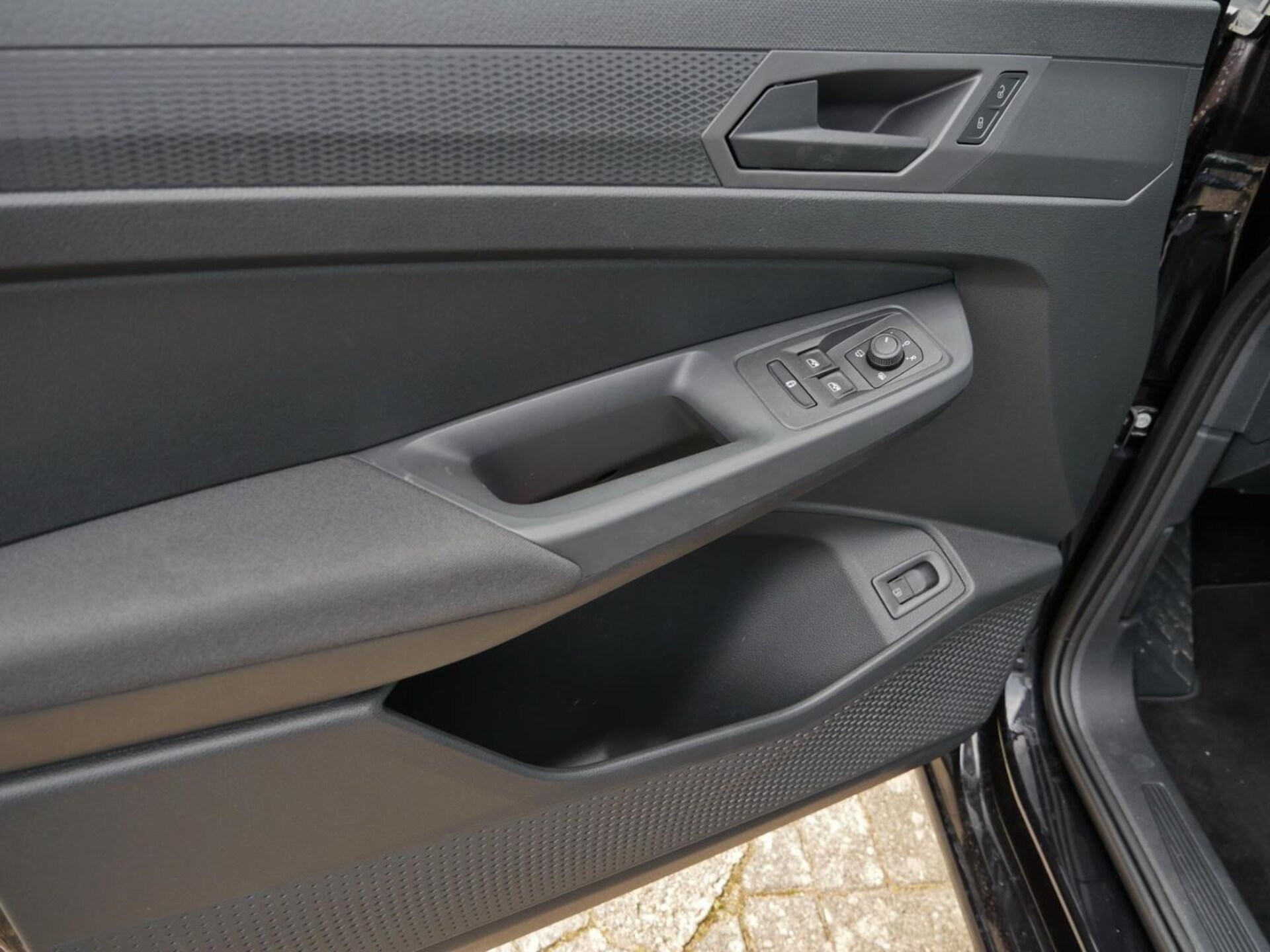 Volkswagen Caddy Basis-Modell