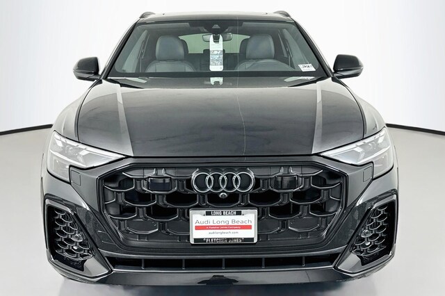 2026 Audi Q8