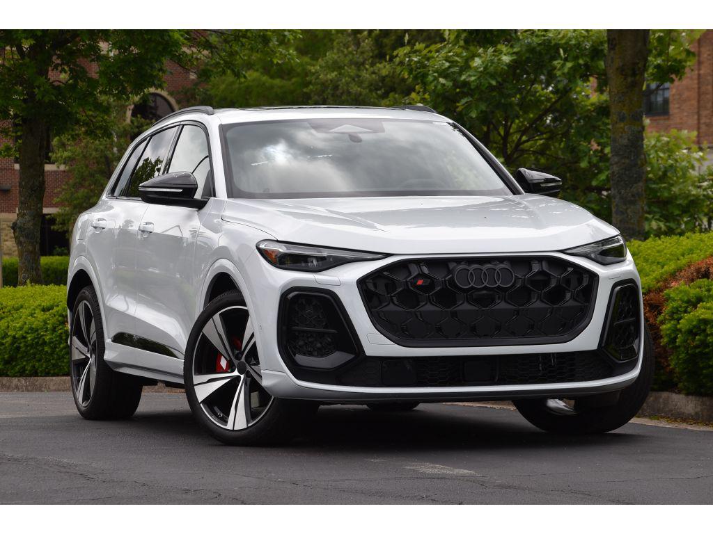 2026 Audi SQ5 Premium Plus quattro's photo