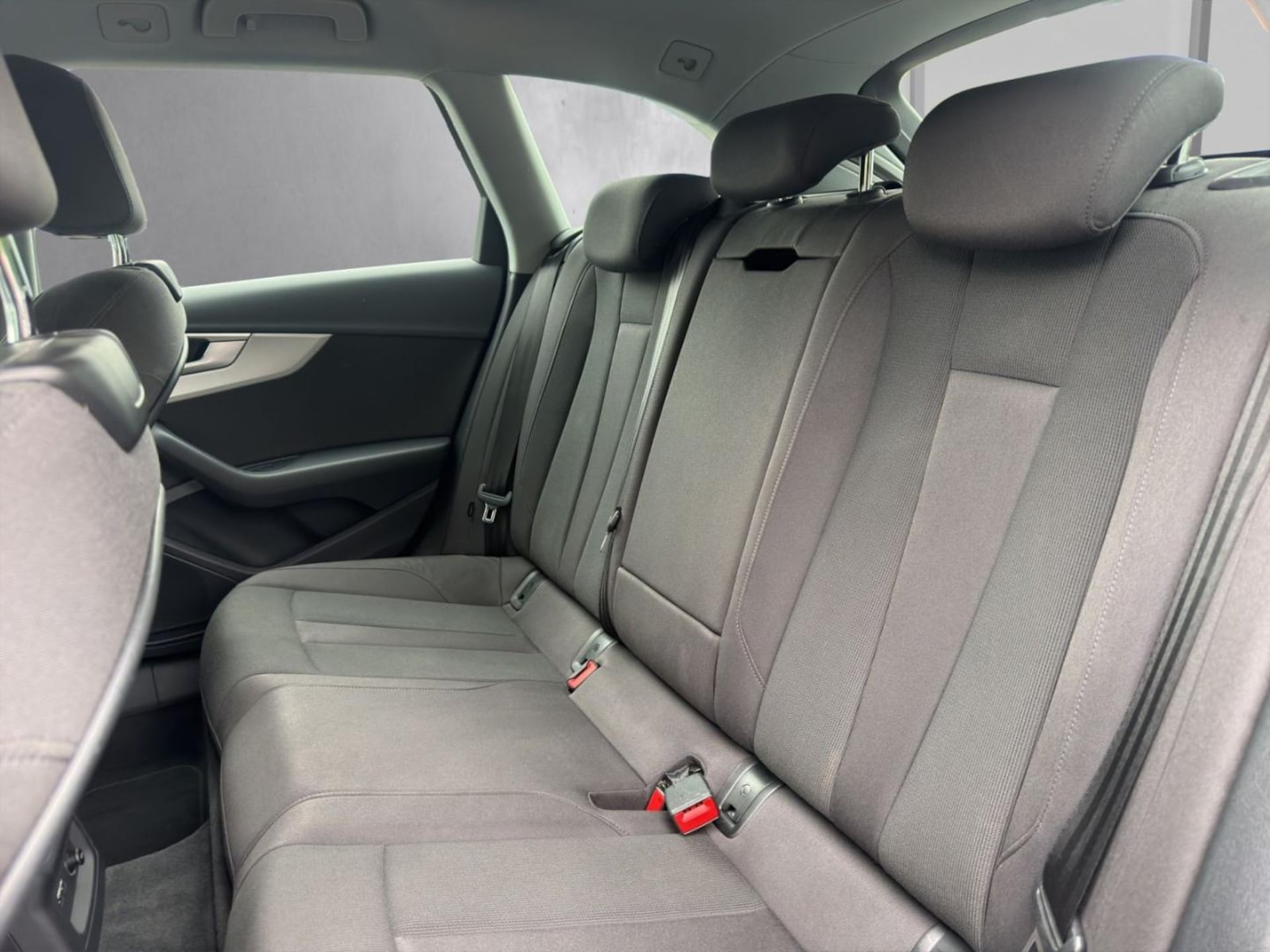 Audi A4 Avant Advanced