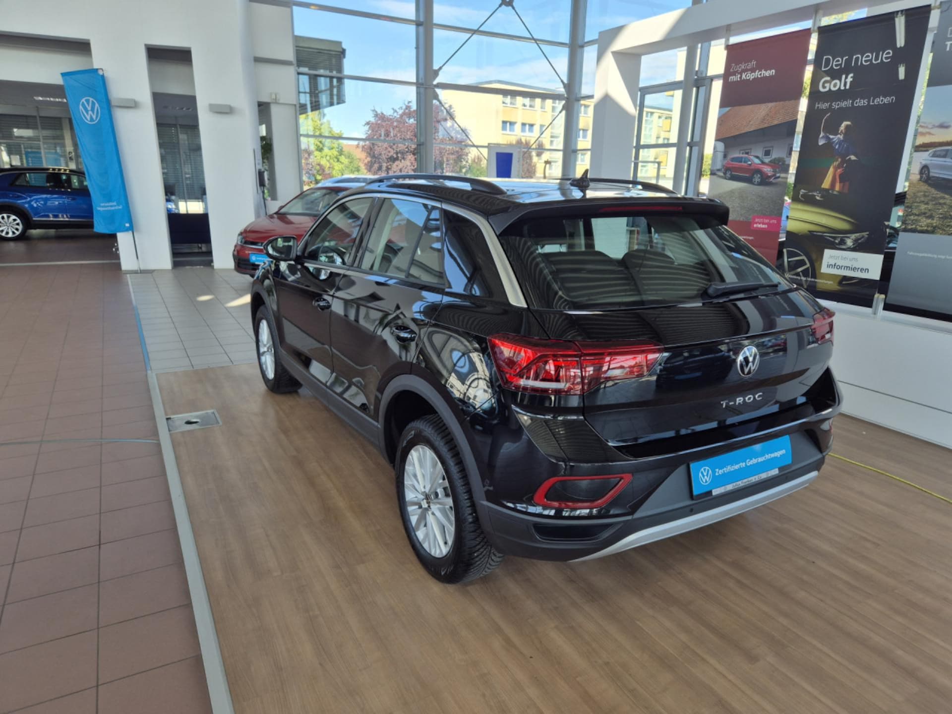 Volkswagen T-Roc Life