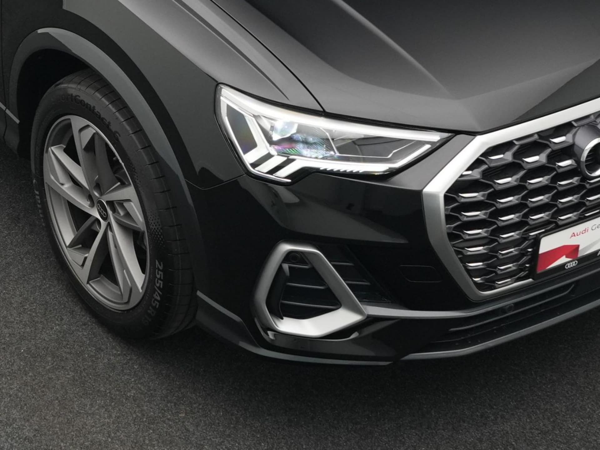 Audi Q3 Sportback S line