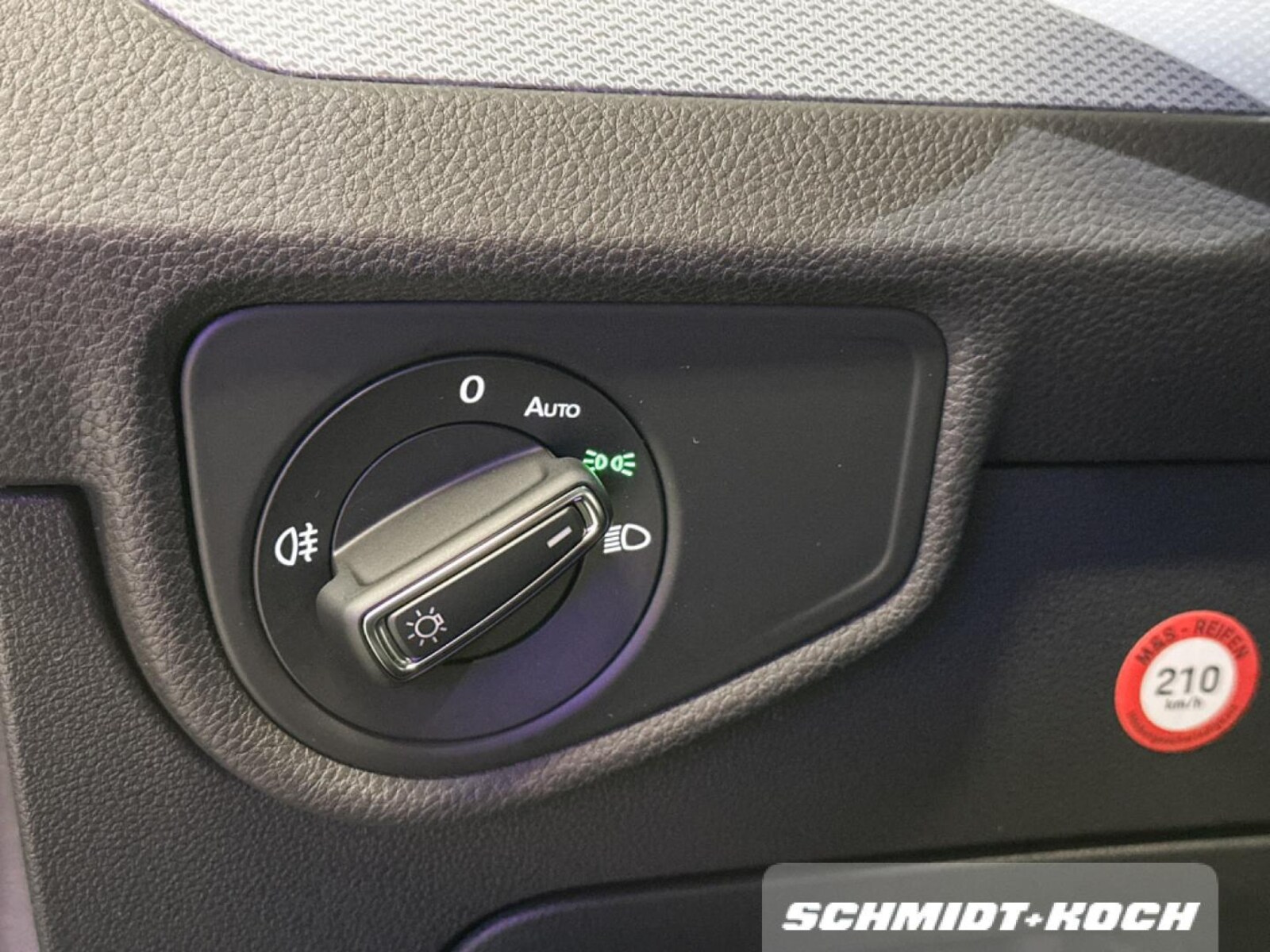 Volkswagen Touran – Bild 12