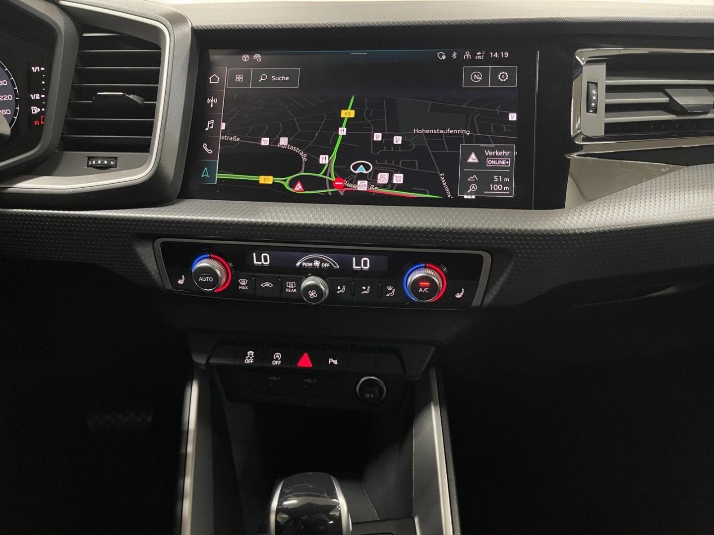 Bild über Audi A1 allstreet 35 TFSI S tronic - für weitere Informationen kontaktieren Sie den Audi Partner