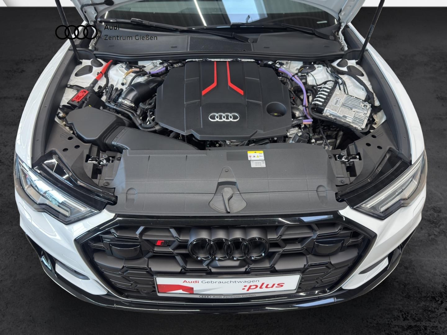 Bild über Audi S6 Avant TDI quattro tiptronic - für weitere Informationen kontaktieren Sie den Audi Partner