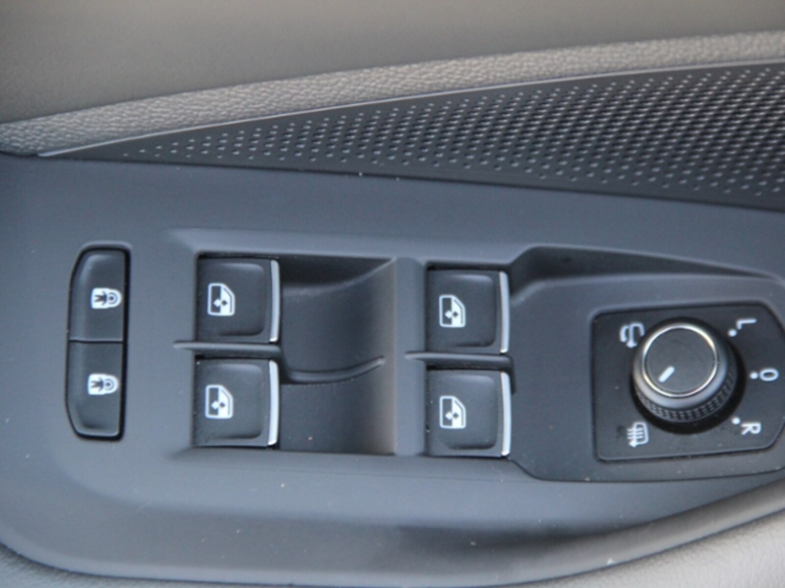 Volkswagen Passat – Bild 18