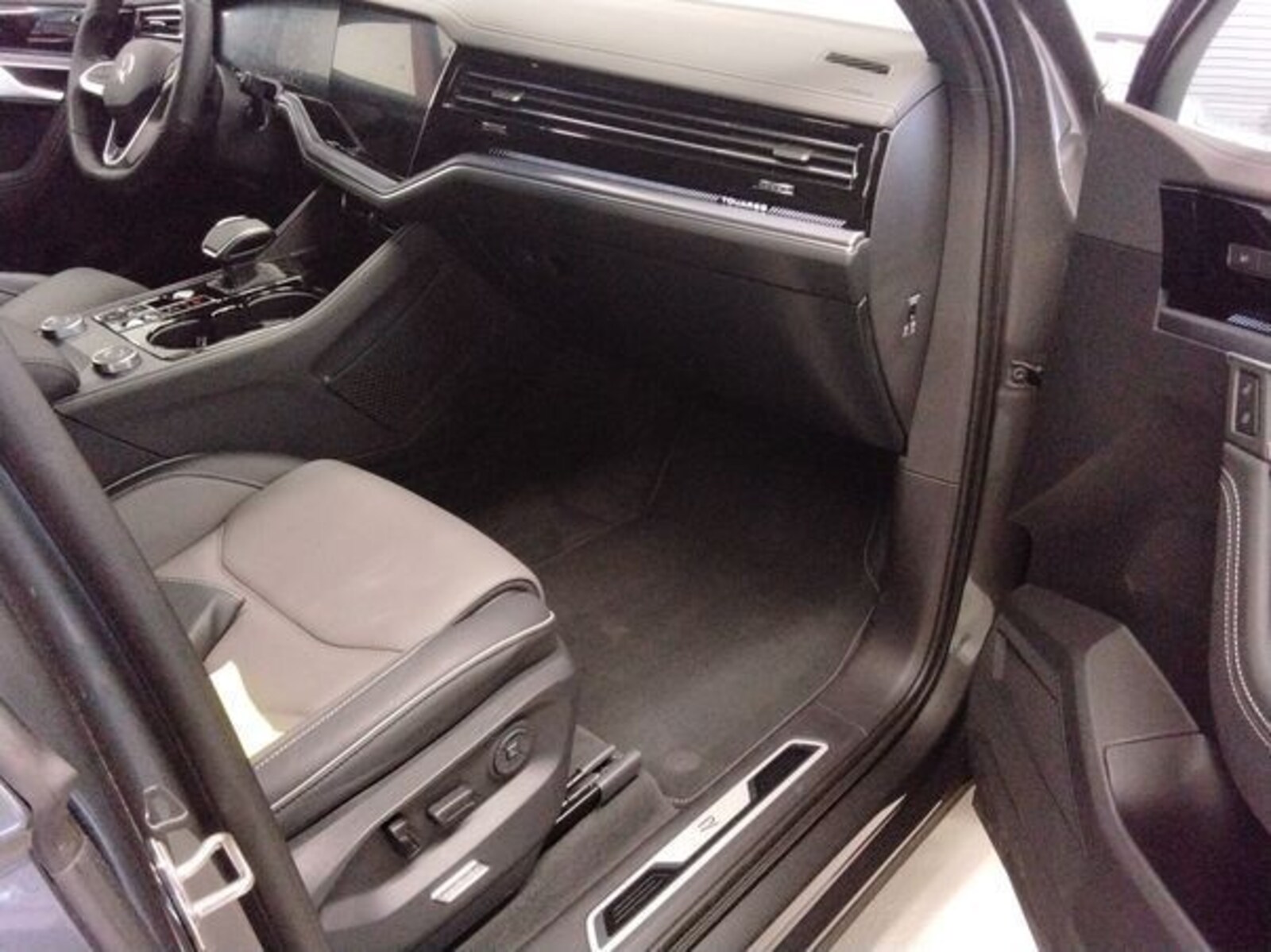 Volkswagen Touareg – Bild 8