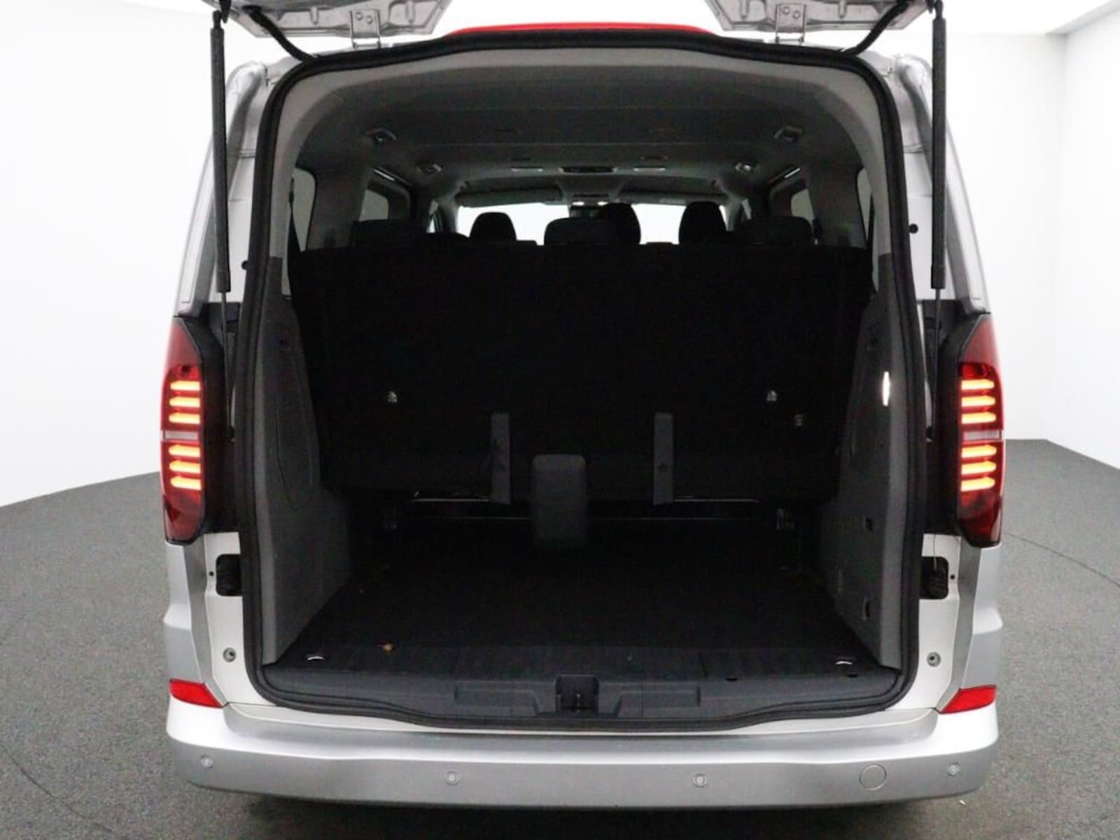 Volkswagen Caravelle – Bild 6