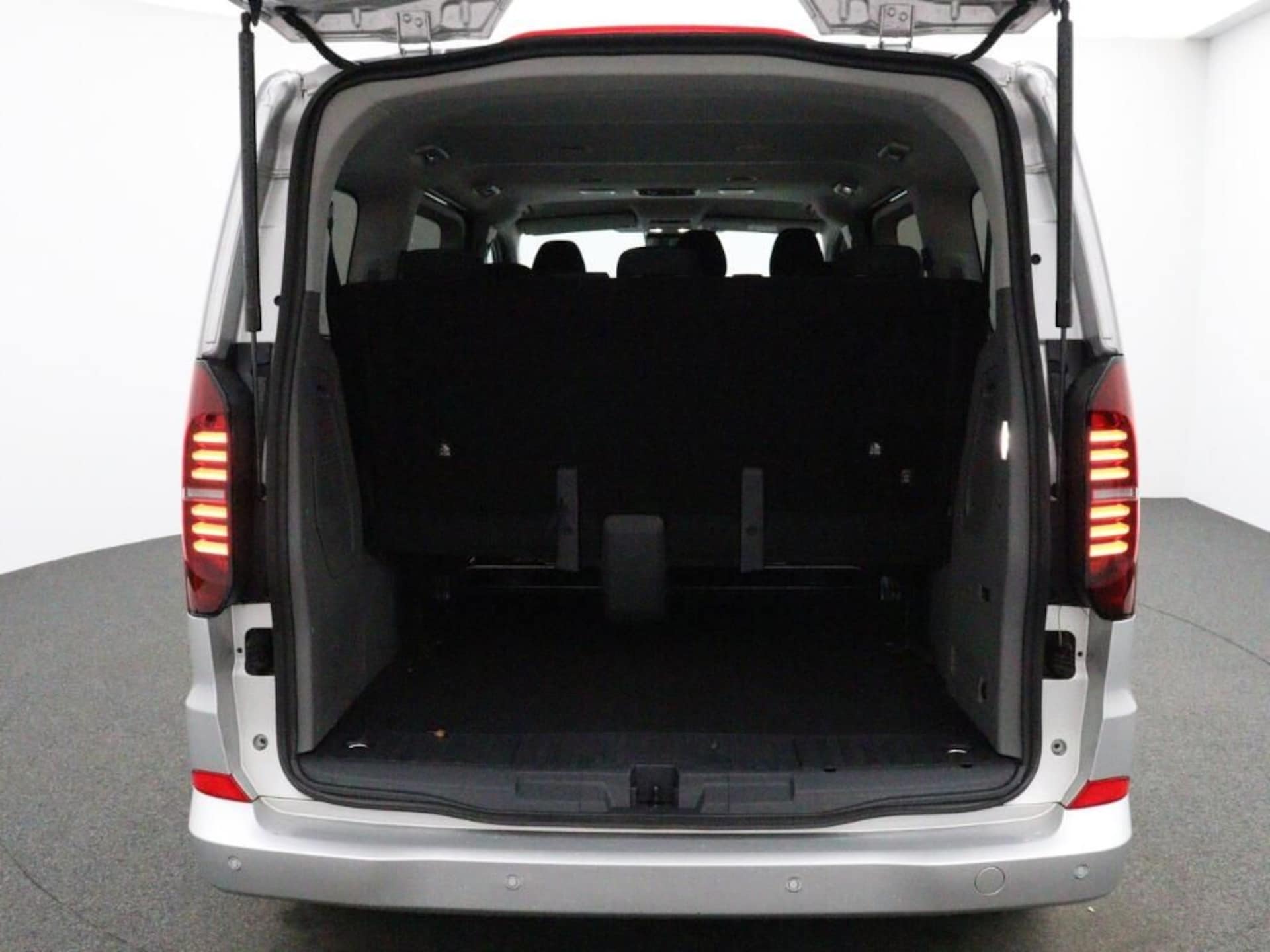 Volkswagen Caravelle Life