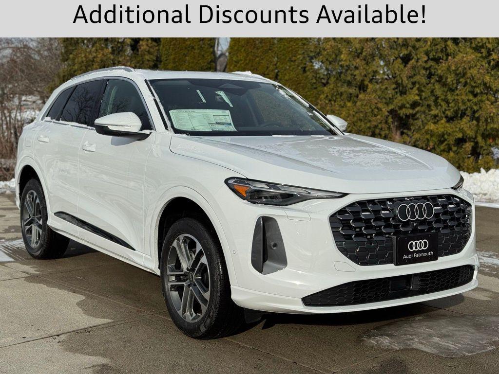 2025 Audi Q5 40 Premium's photo