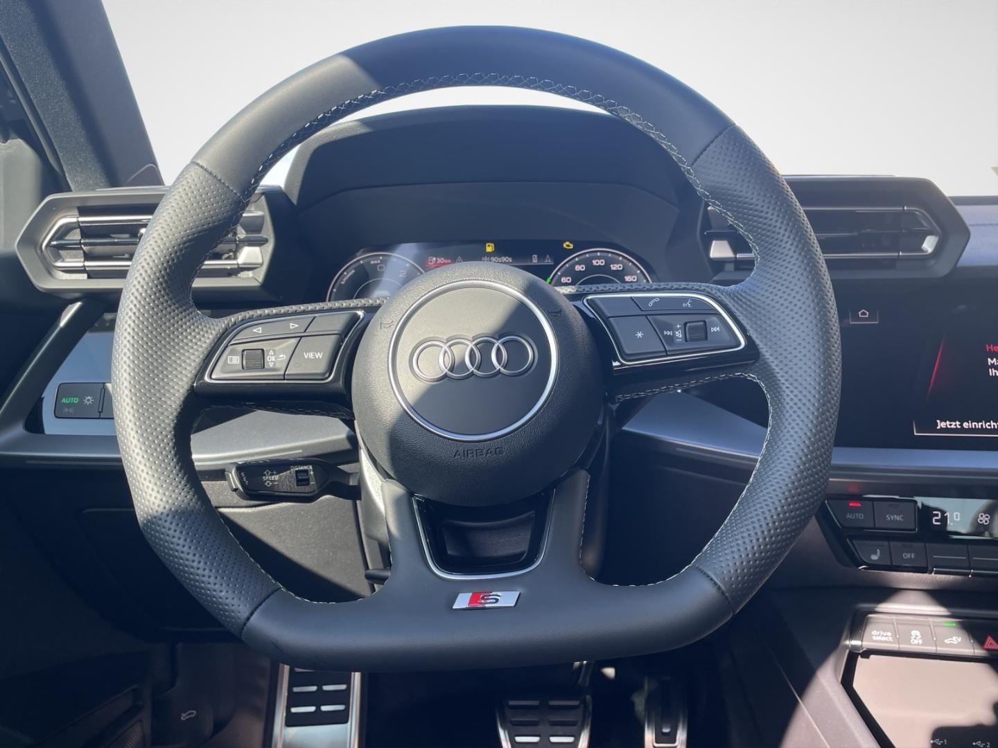 Bild über Audi A3 Sportback TFSI e TFSI e 150 kW S tronic - für weitere Informationen kontaktieren Sie den Audi Partner