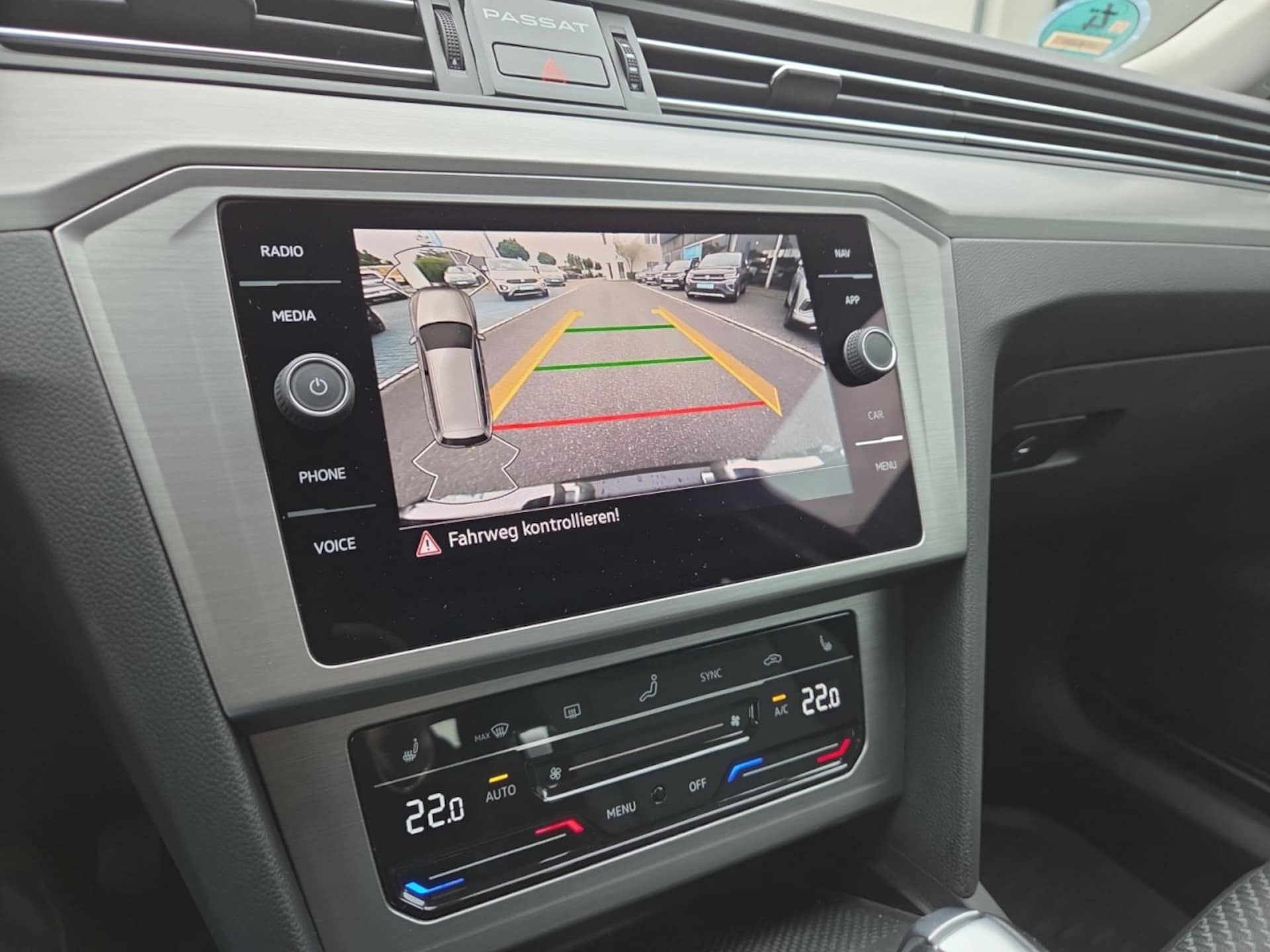 Volkswagen Passat Variant Basis-Modell