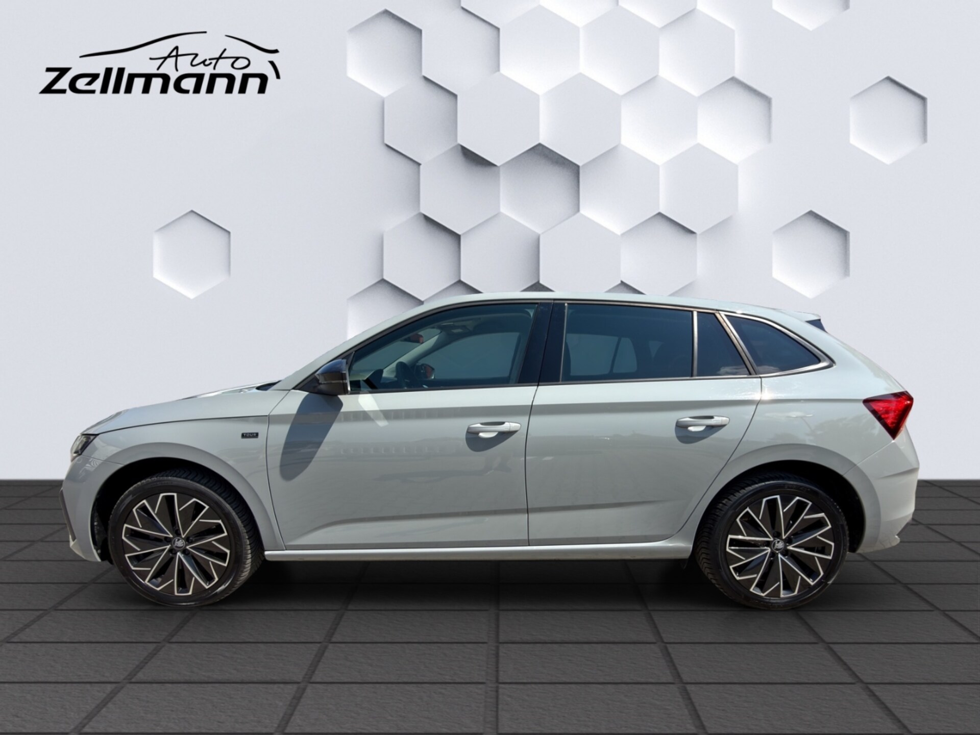 Skoda Scala Tour