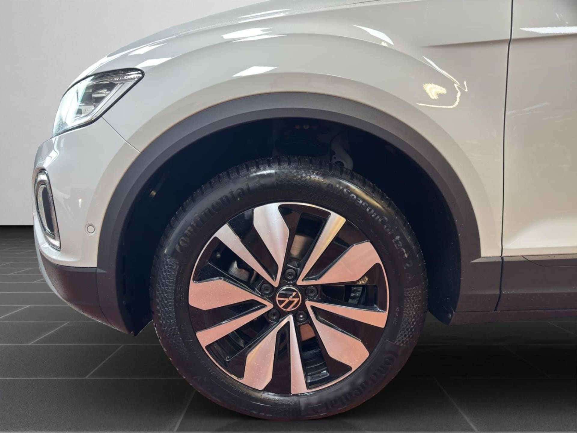 Volkswagen T-Roc Life