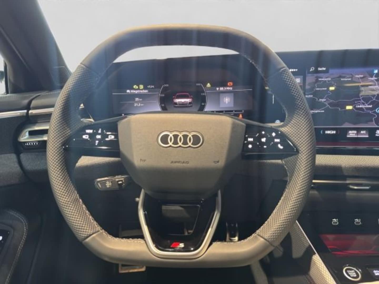 Bild über Audi A6 Avant TDI 150 kW S tronic - für weitere Informationen kontaktieren Sie den Audi Partner