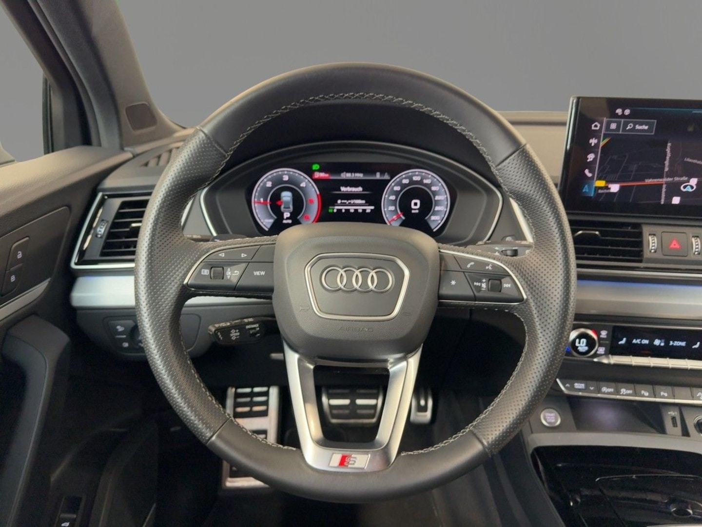 Bild über Audi Q5 40 TDI quattro 150 kW S tronic - für weitere Informationen kontaktieren Sie den Audi Partner
