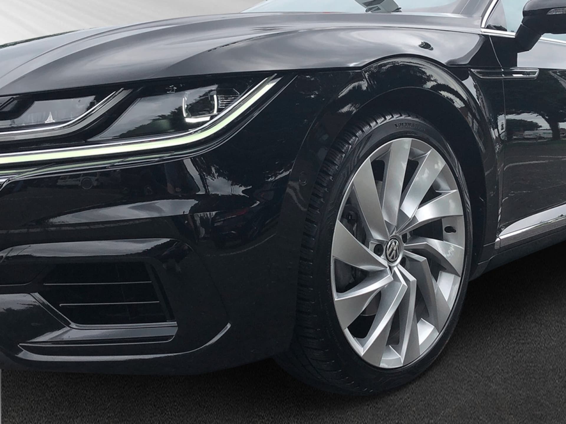 Volkswagen Arteon R-Line