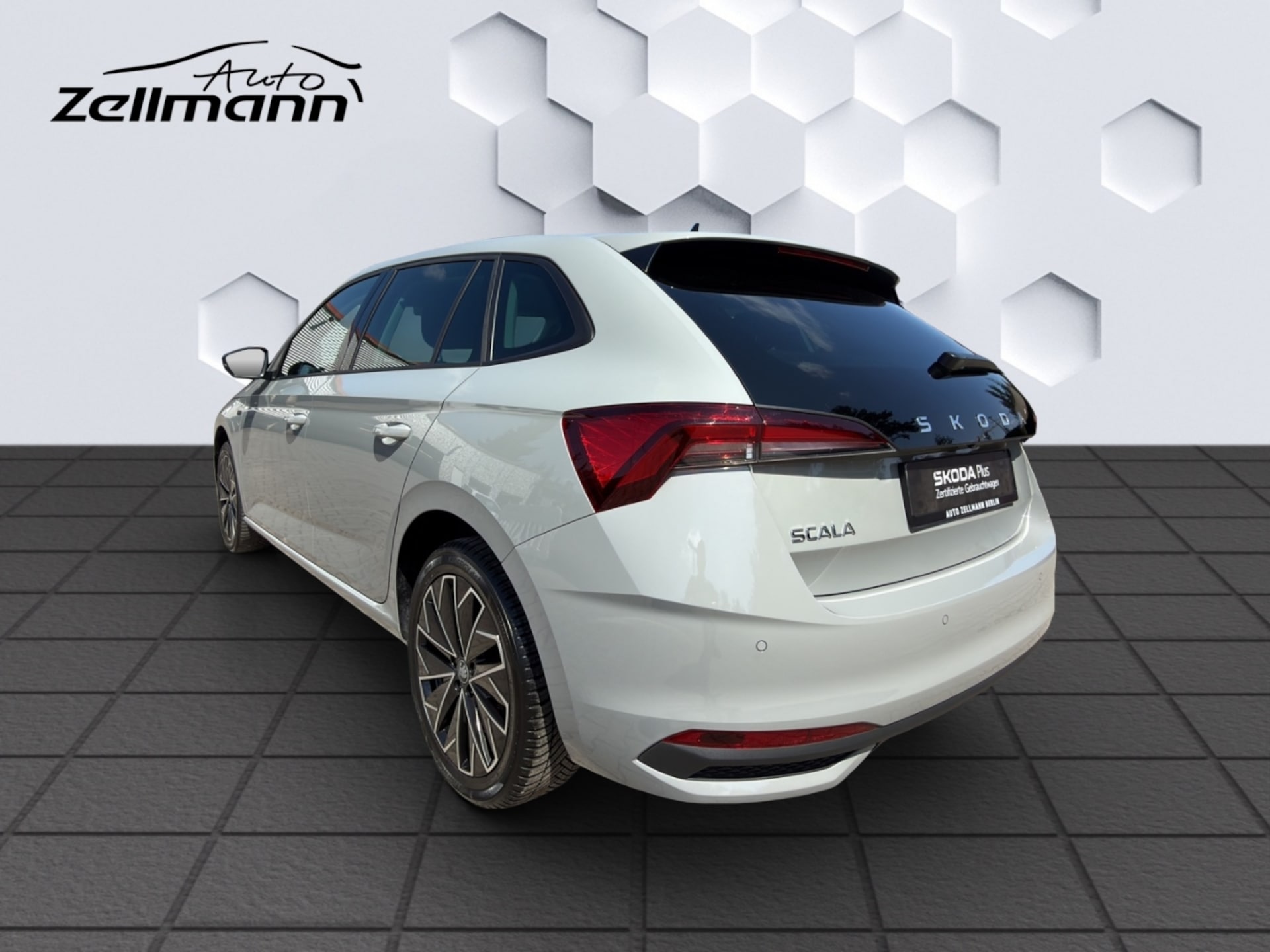 Skoda Scala Tour
