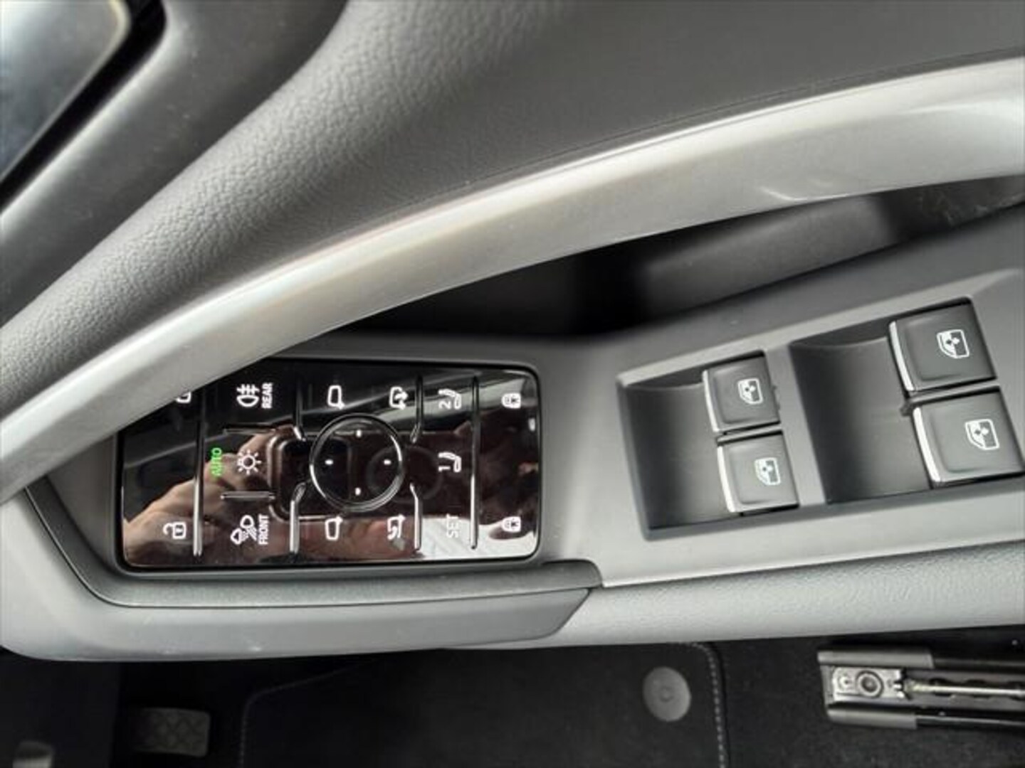Image about Audi Q5 SUV TFSI 150 kW