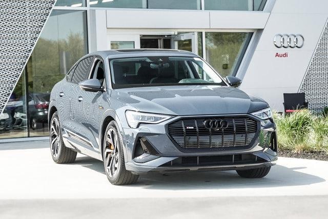 Used 2022 Audi e-tron Sportback Premium Plus with VIN WA12AAGE4NB008296 for sale in Saint Charles, IL