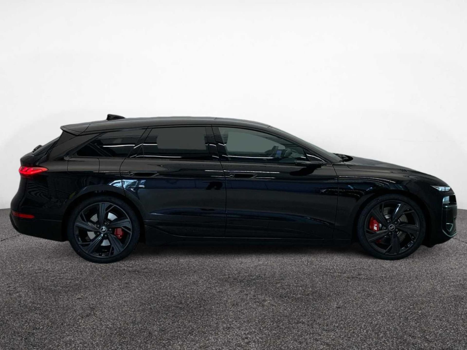 Audi S6 Avant e-tron