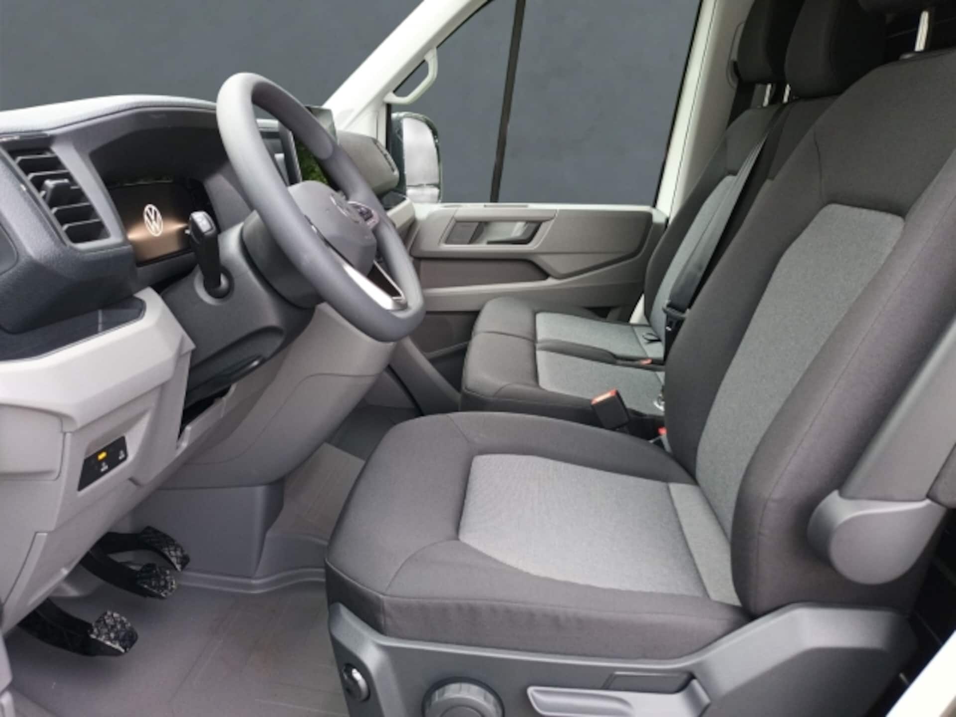 Volkswagen Crafter Kasten mittlerer Radstand