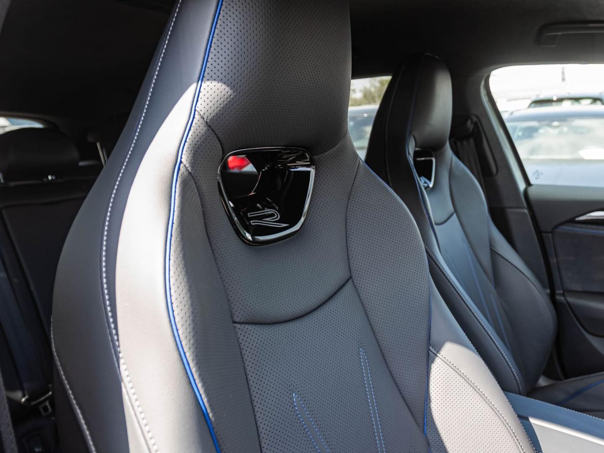 Volkswagen Passat R-Line