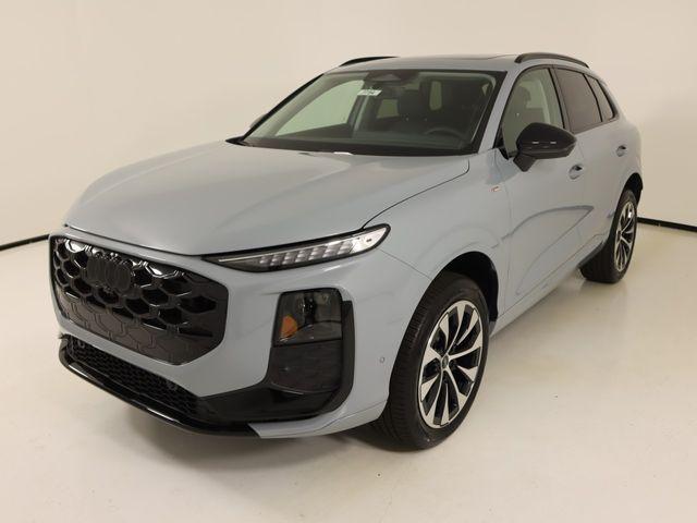 2026 Audi Q3 S line quattro's photo