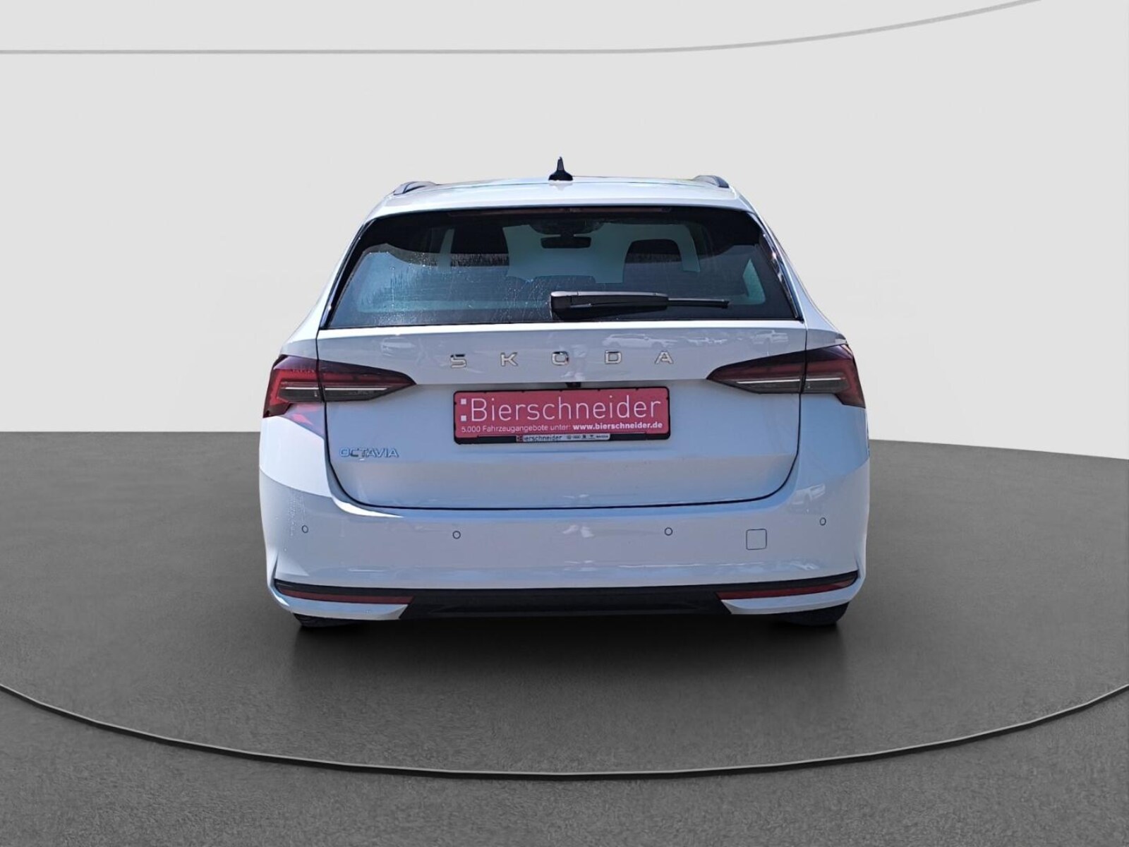 Škoda Octavia Combi – Bild 8
