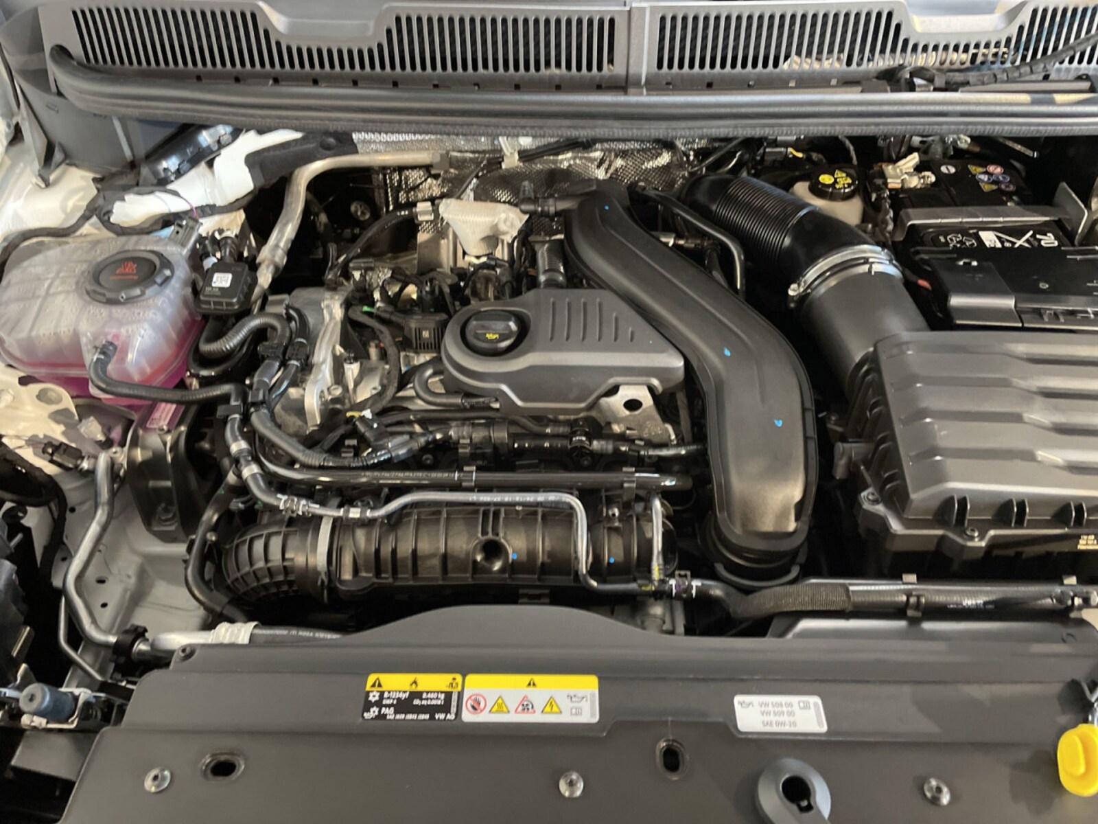 Volkswagen Caddy Cargo – Bild 15