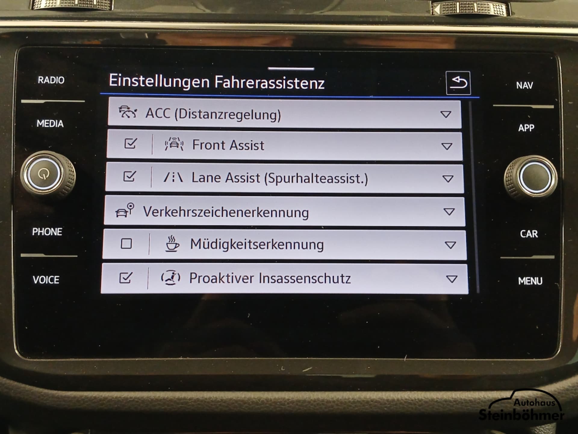 Volkswagen Tiguan Active