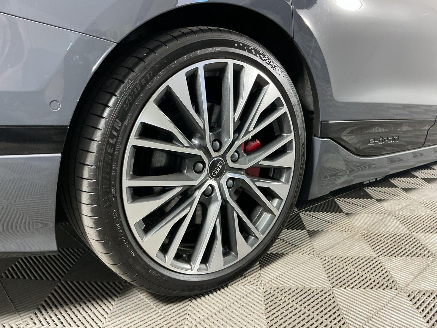 2025 Audi S6 Sportback e-tron Premium Plus - Photo 10