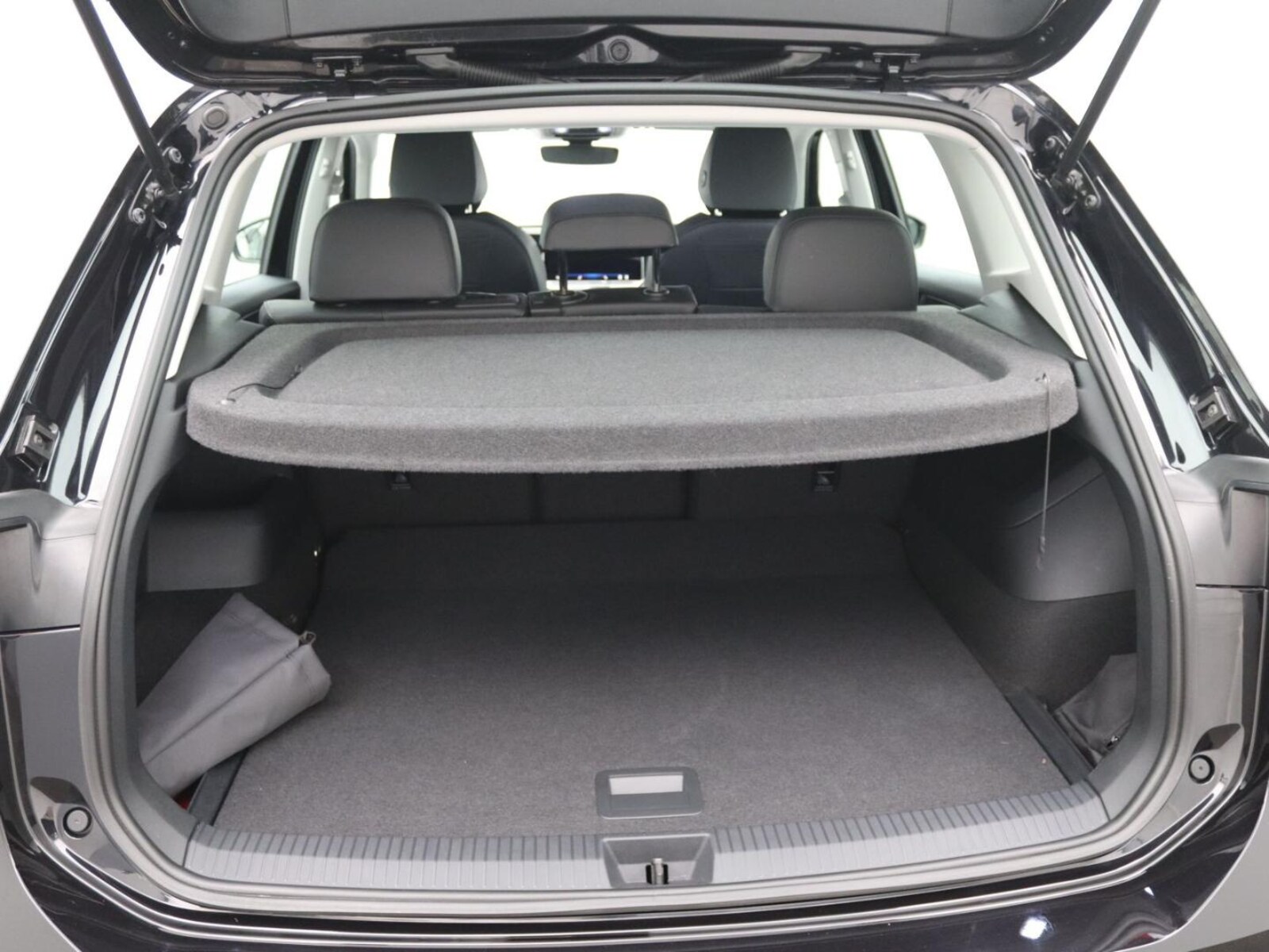 Volkswagen Tiguan – Bild 9