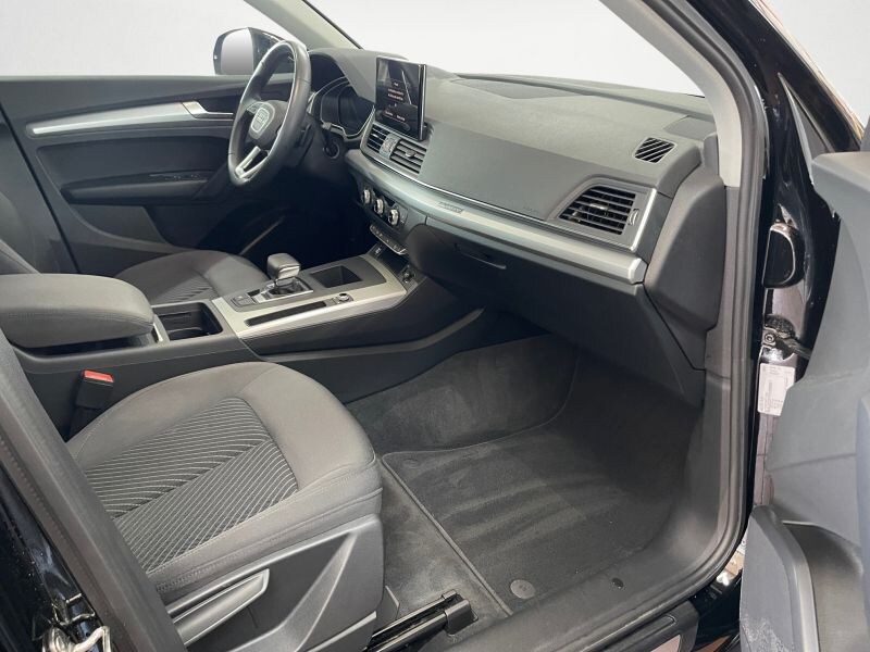 Image about Audi Q5 40 TDI quattro S tronic