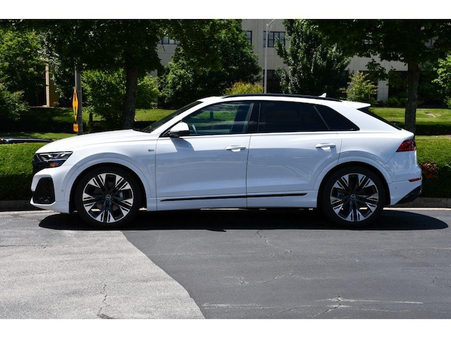 2026 Audi Q8 Premium Plus - Photo 7