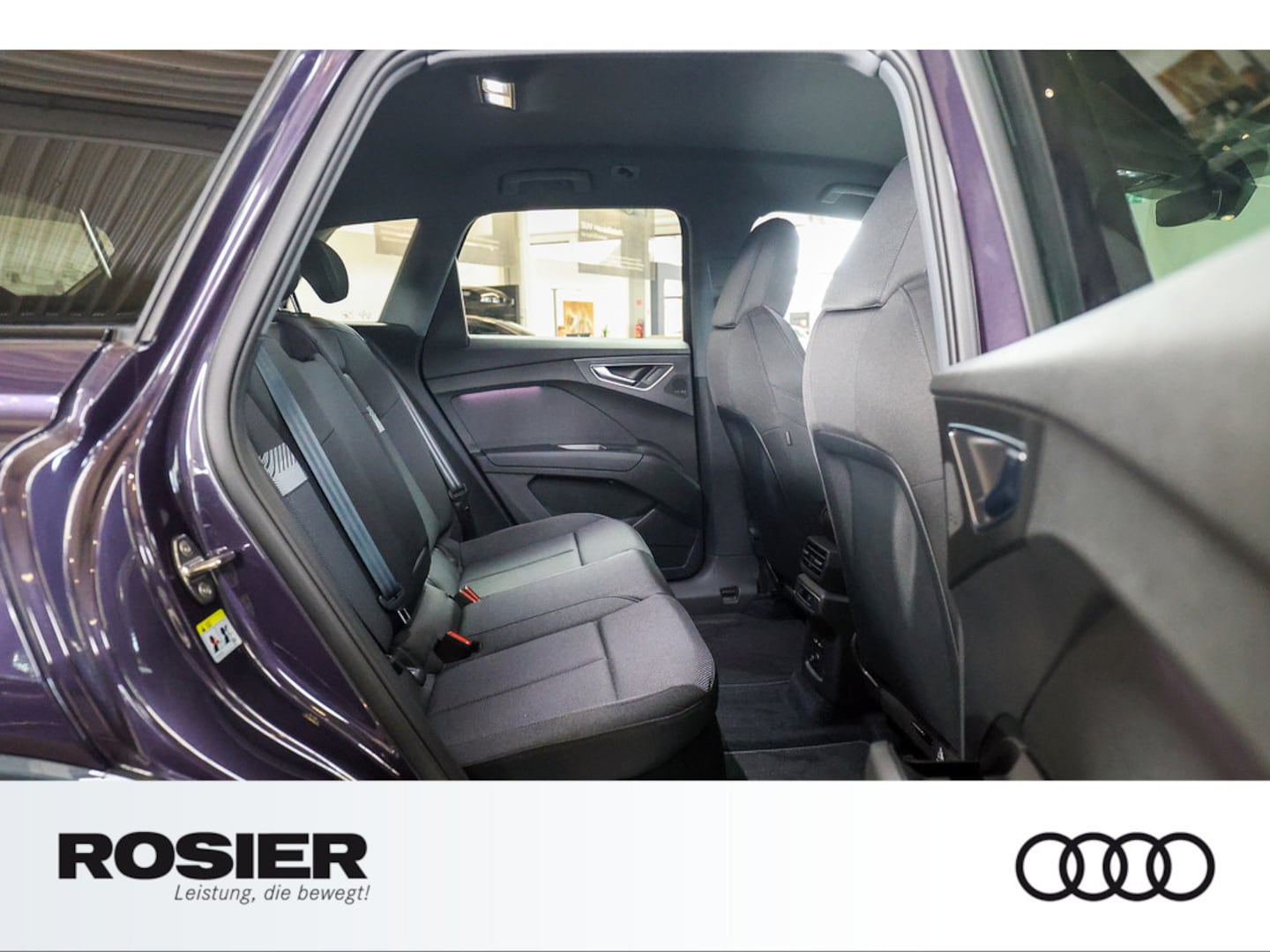Bild über Audi Q4 e-tron 45 e-tron - für weitere Informationen kontaktieren Sie den Audi Partner