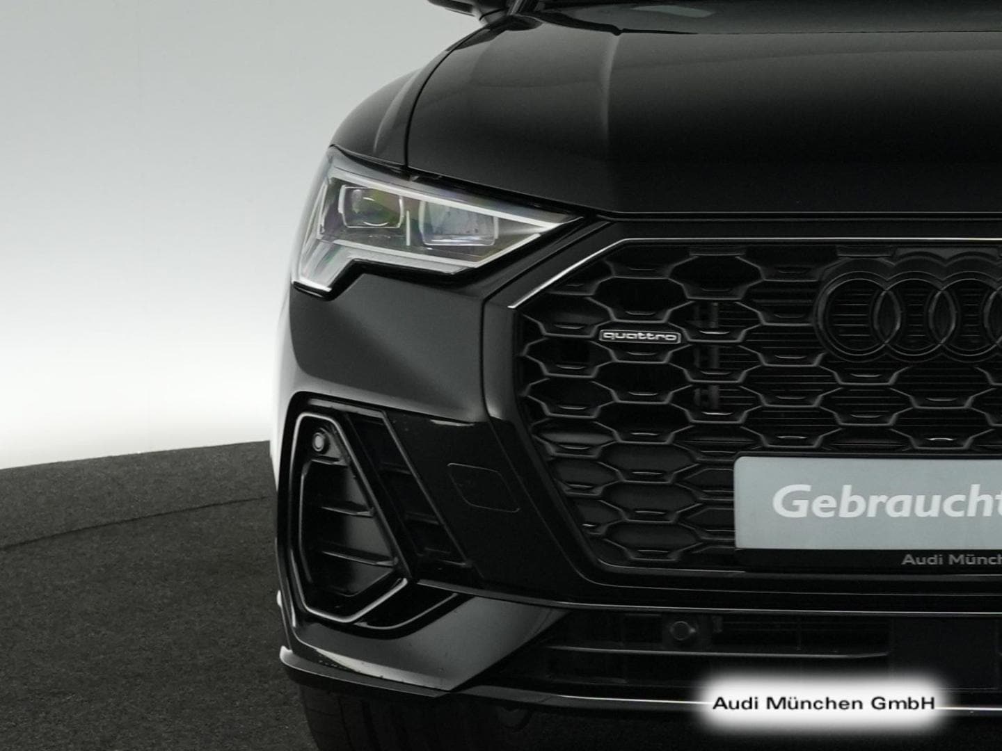 Bild über Audi Q3 Sportback S line 40 TFSI quattro S tronic - für weitere Informationen kontaktieren Sie den Audi Partner