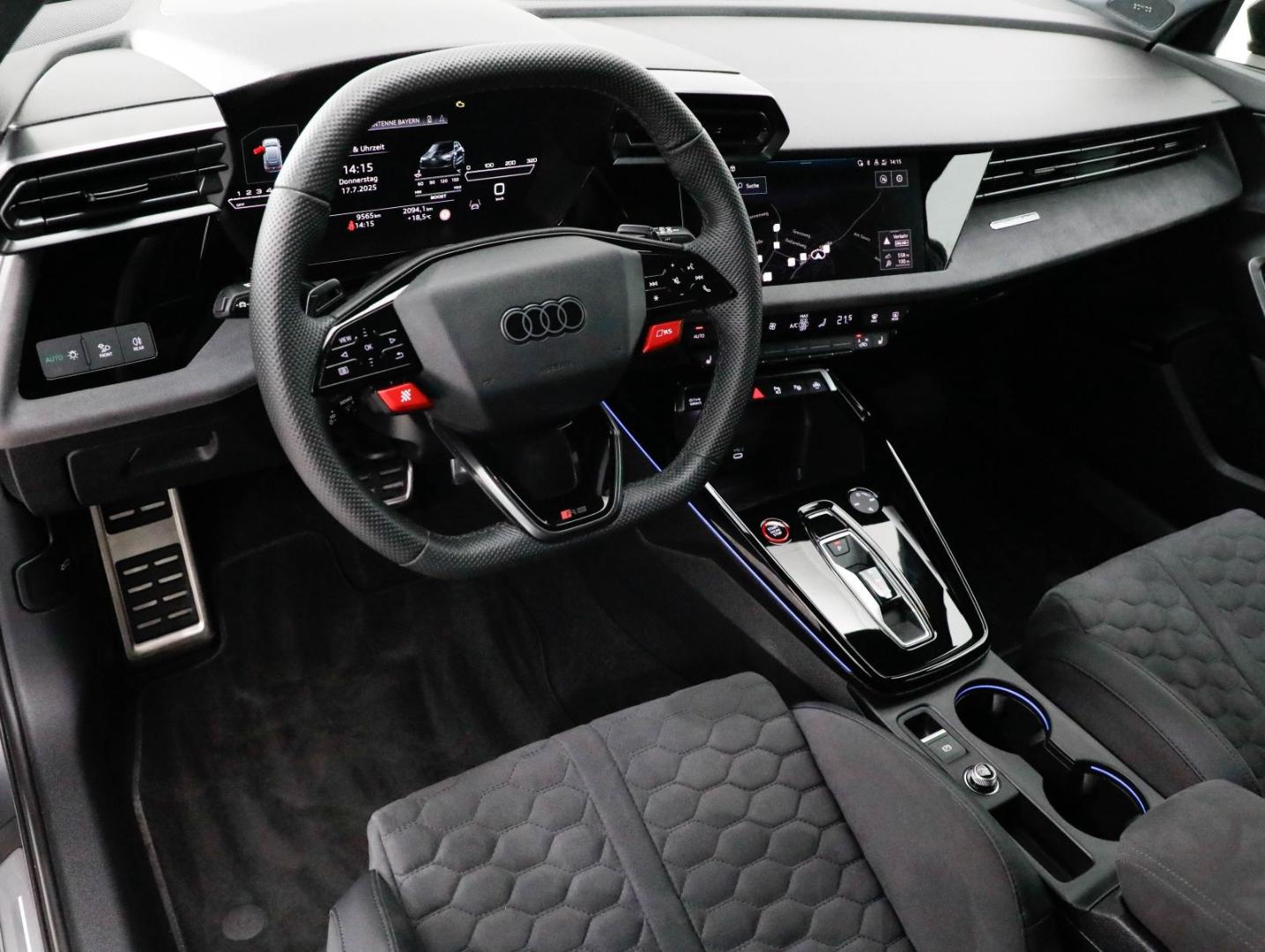 Image about Audi RS 3 Sportback TFSI quattro S tronic