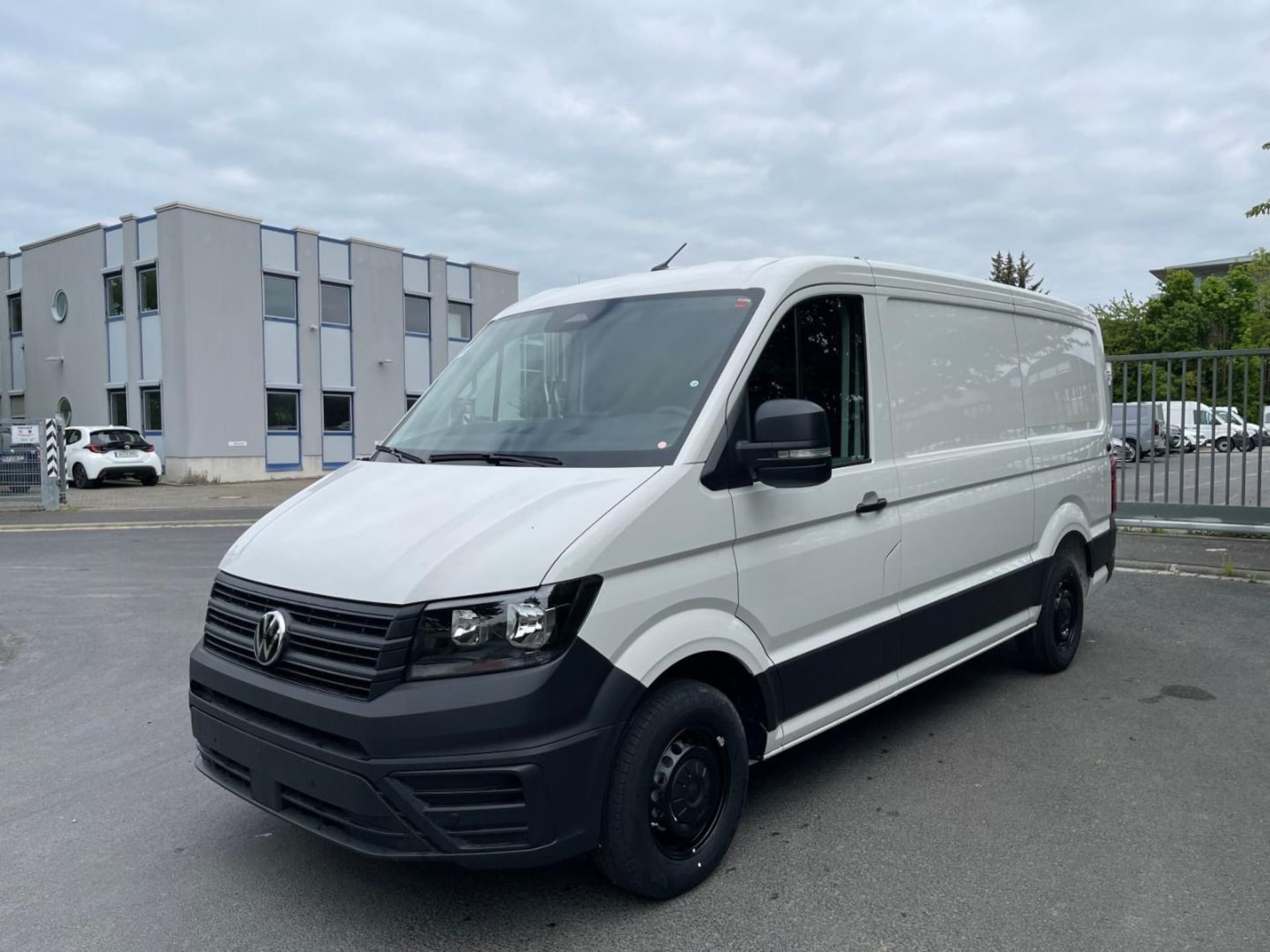 Volkswagen Crafter Kasten mittlerer Radstand