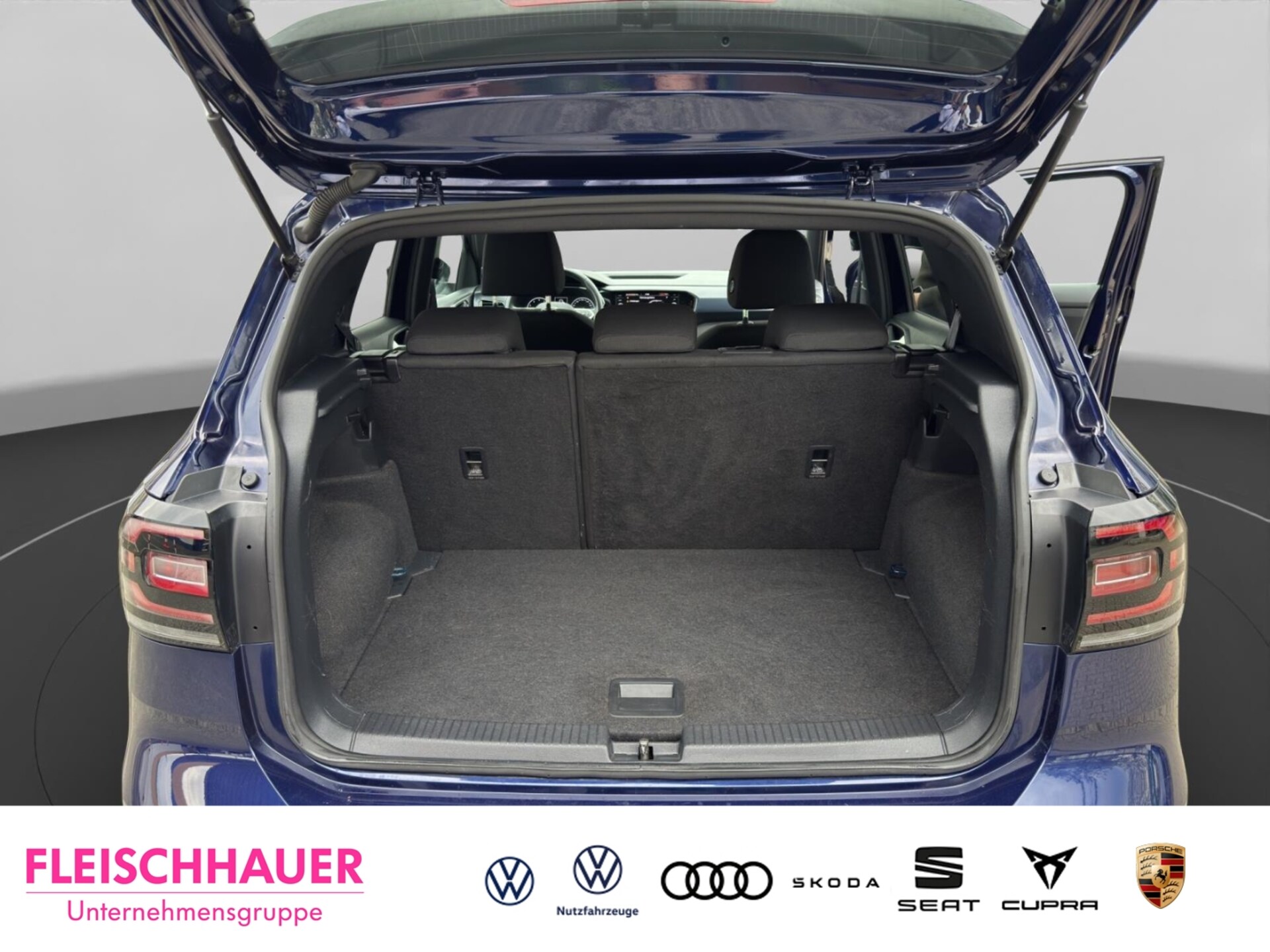 Volkswagen T-Cross United