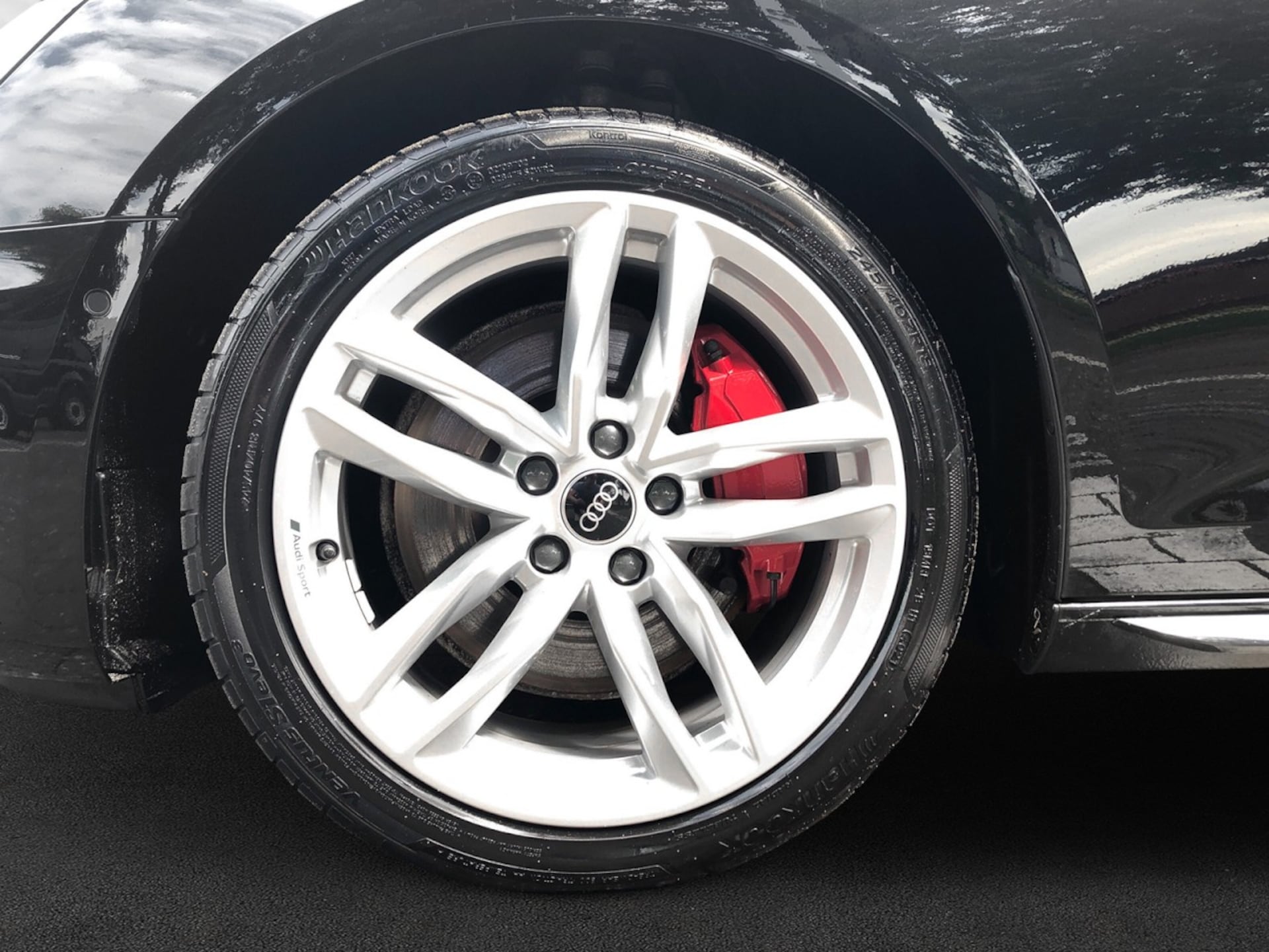 Audi A4 Avant S line