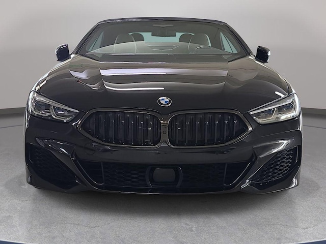 2022 BMW M850i
