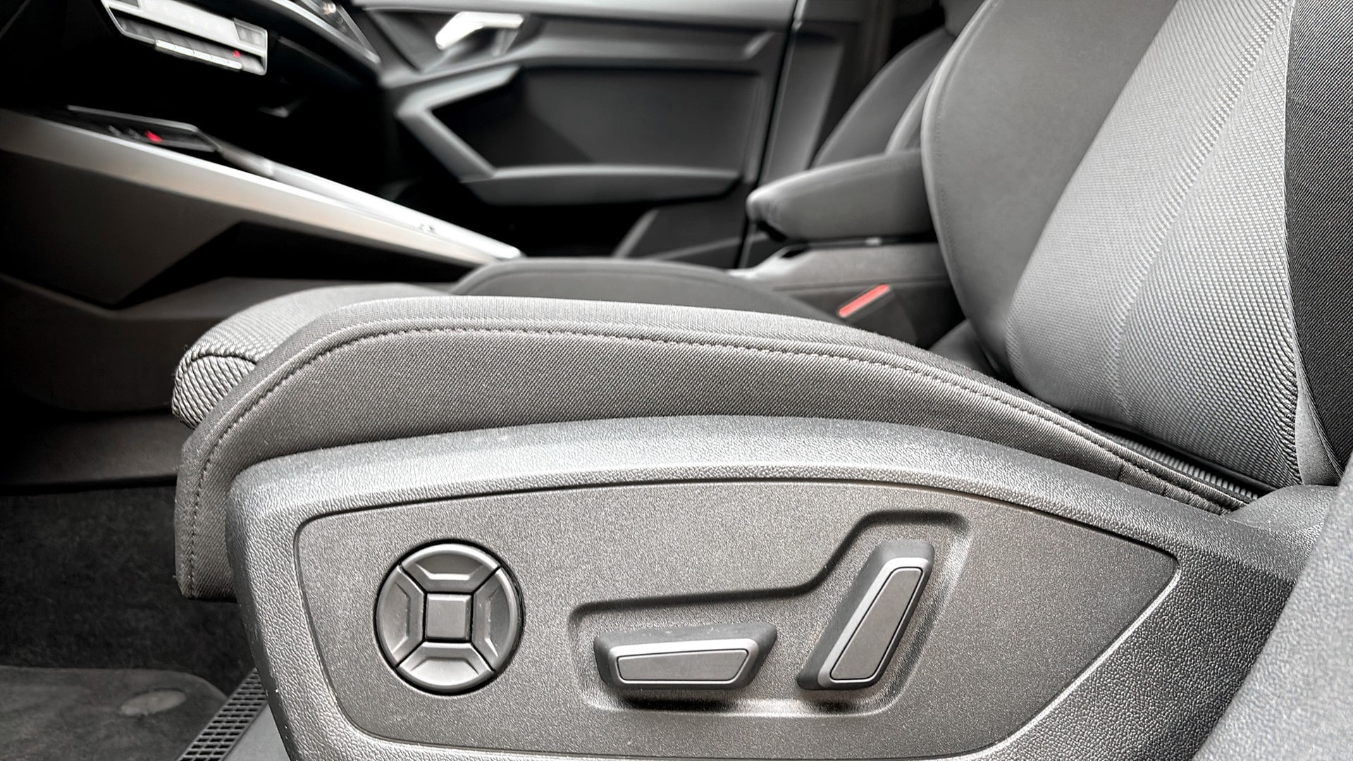 Bild som visar Audi A3 Sedan A3 Sedan 35 TFSI Proline advanced 150 hk S tronic - för mer information kontakta din Audi Partner