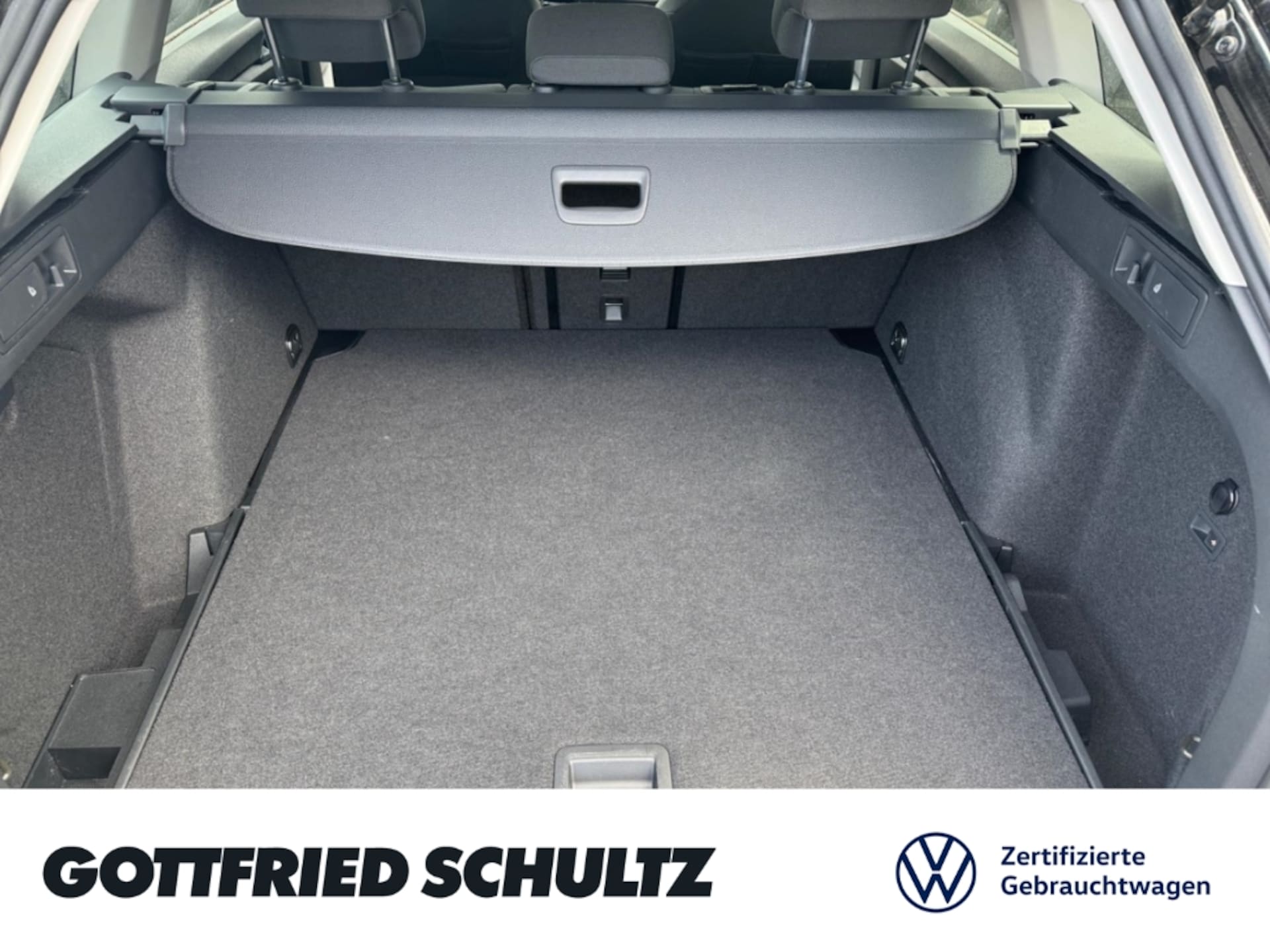 Volkswagen Golf Variant Life