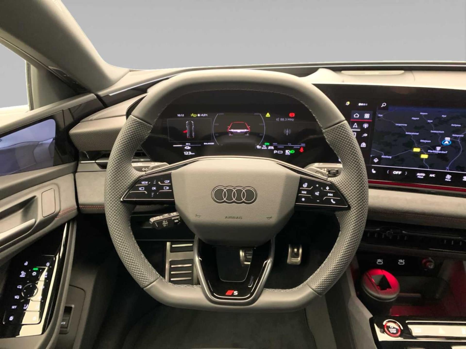 Audi S6 Avant e-tron