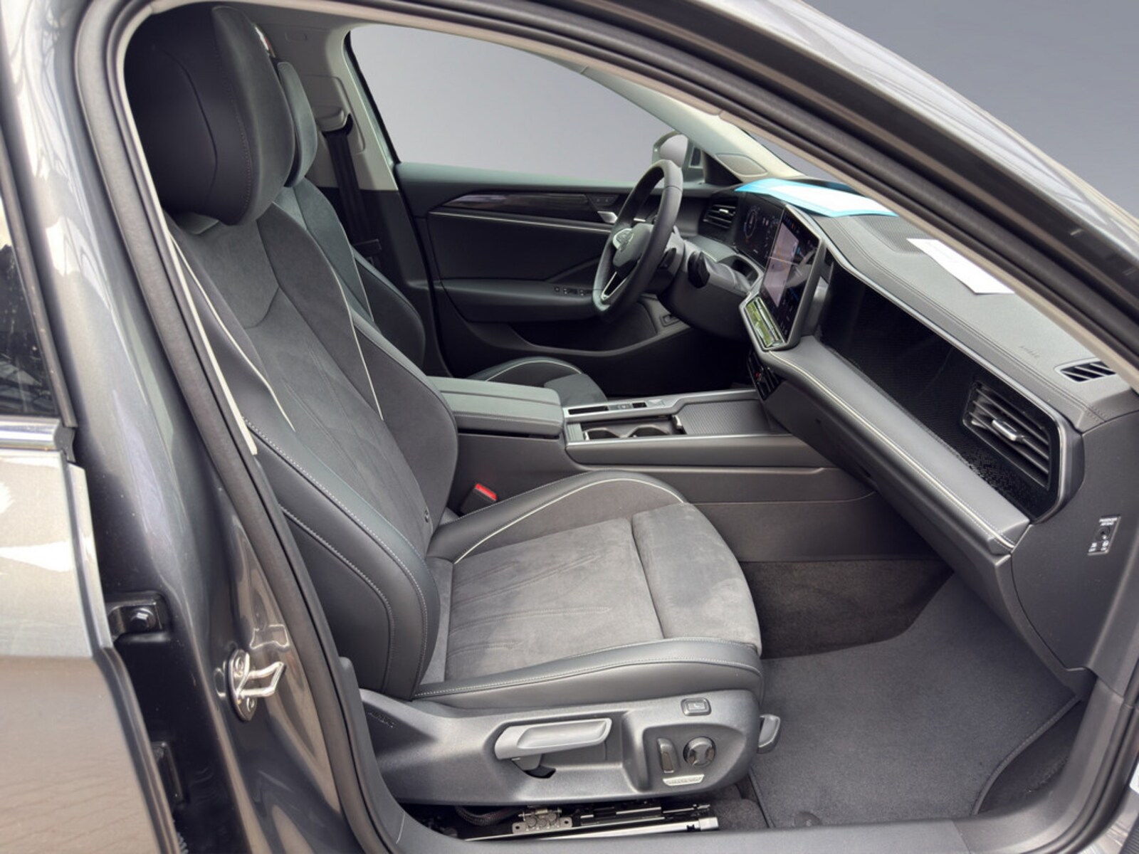 Volkswagen Passat – Bild 17