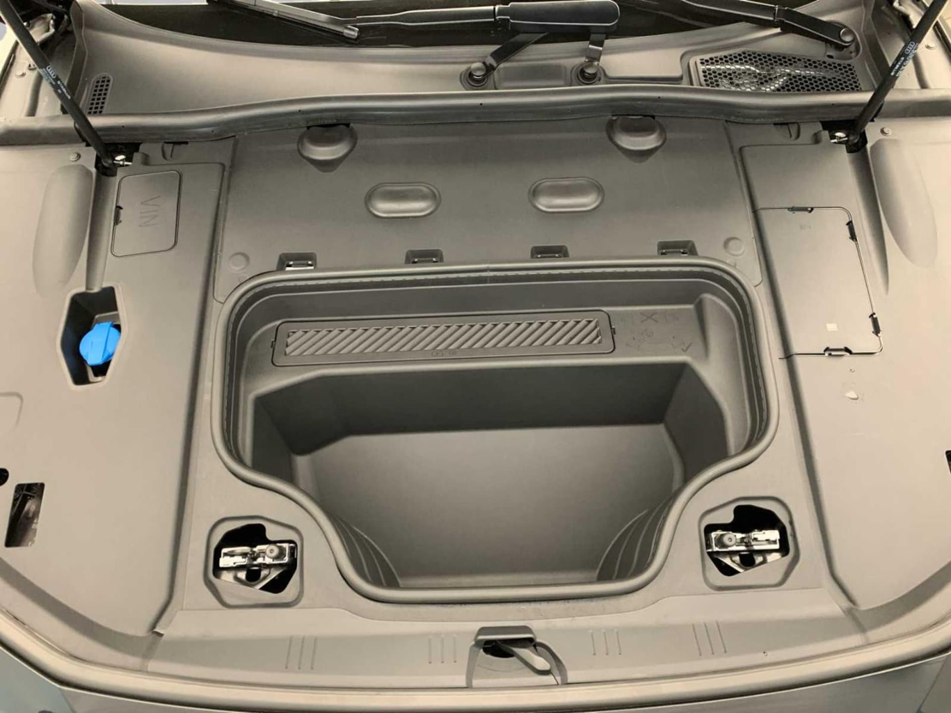 Audi S6 Avant e-tron