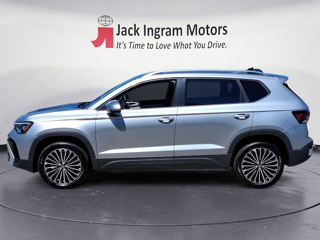 2025 Volkswagen Taos