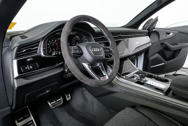 2026 Audi RS Q8 SUV performance
