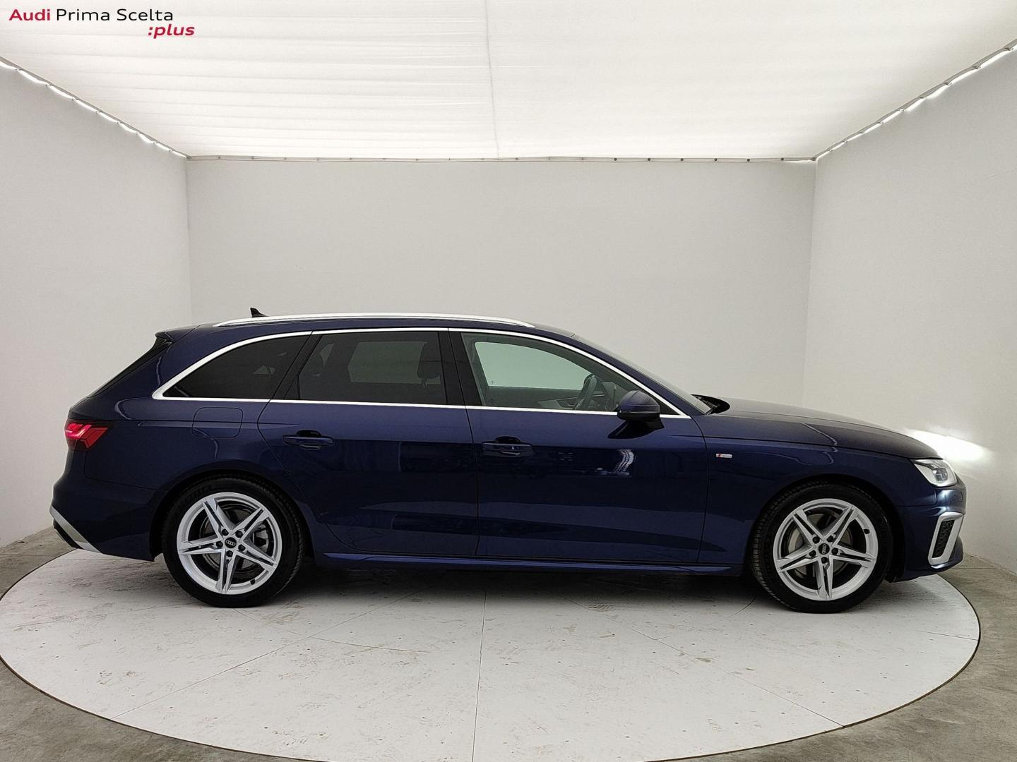 Image about Audi A4 Avant S line edition 40 TDI quattro 150 kW (204 CV) S tronic